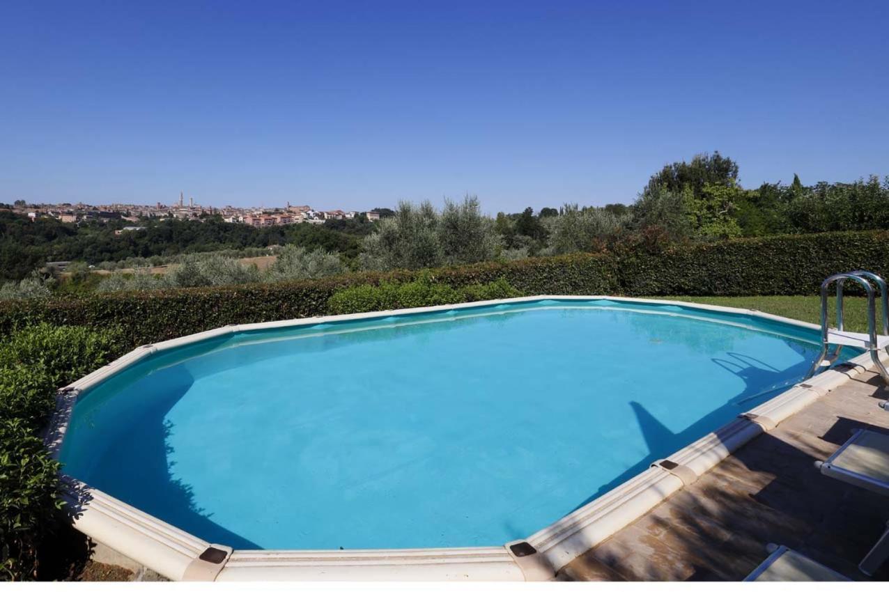 Villa La Strega Сиена Екстериор снимка