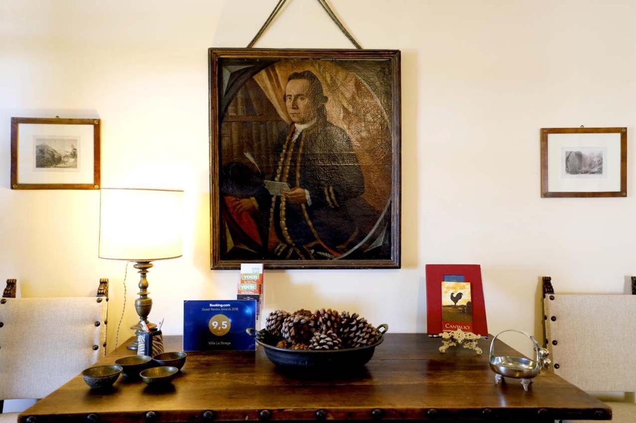 Villa La Strega Сиена Екстериор снимка