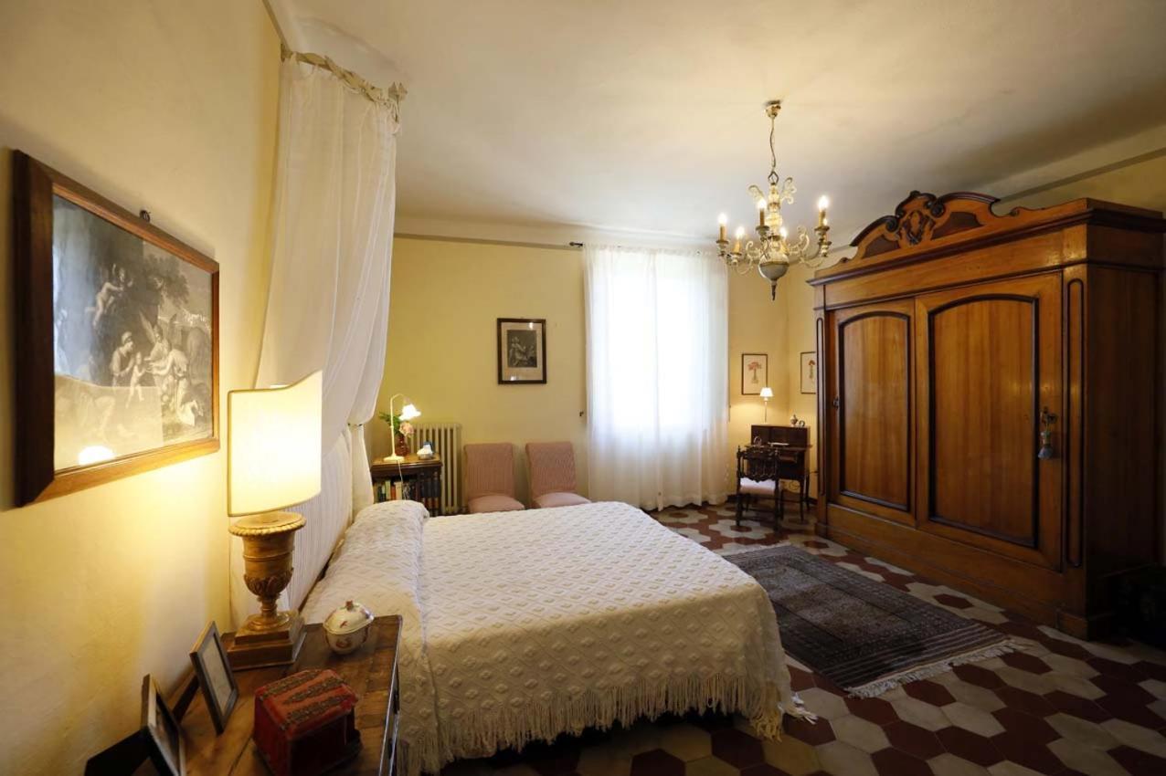 Villa La Strega Сиена Екстериор снимка
