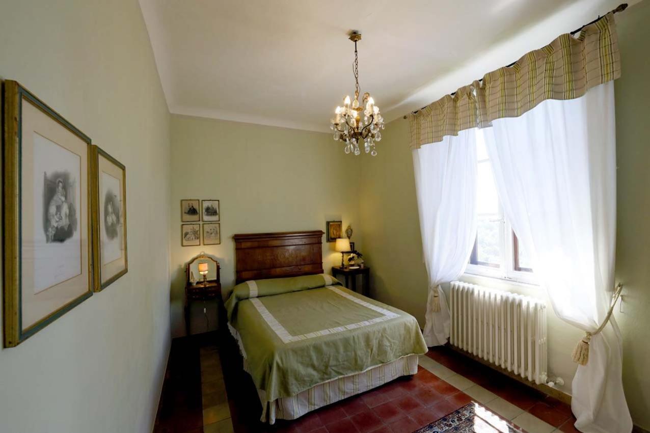 Villa La Strega Сиена Екстериор снимка