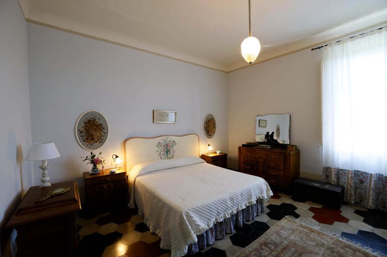 Villa La Strega Сиена Екстериор снимка