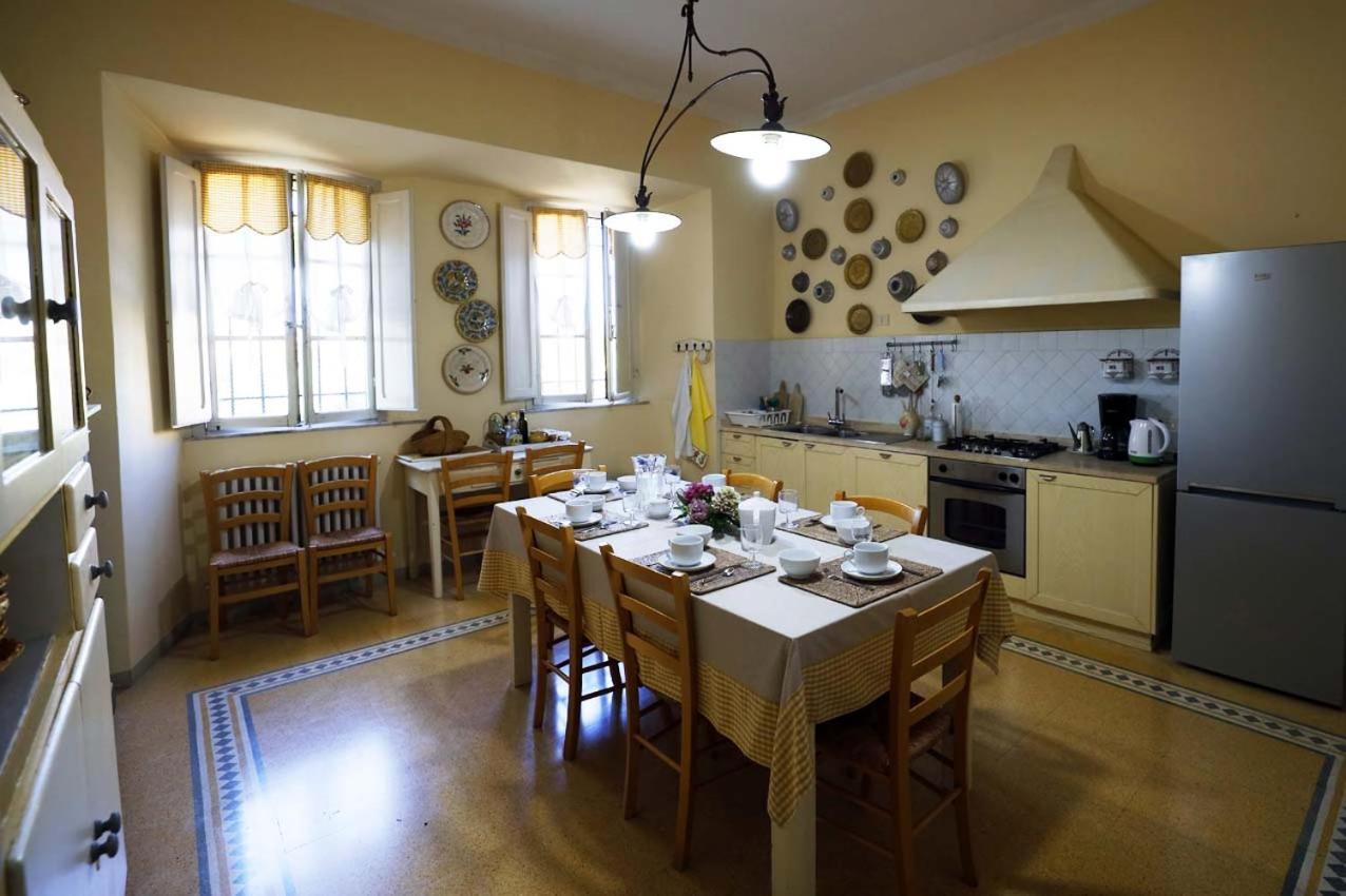 Villa La Strega Сиена Екстериор снимка